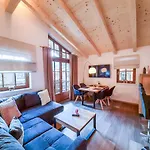 Hochalmbahnen Chalets 10W2, Holunder, Nahe Gondel * ラウリス