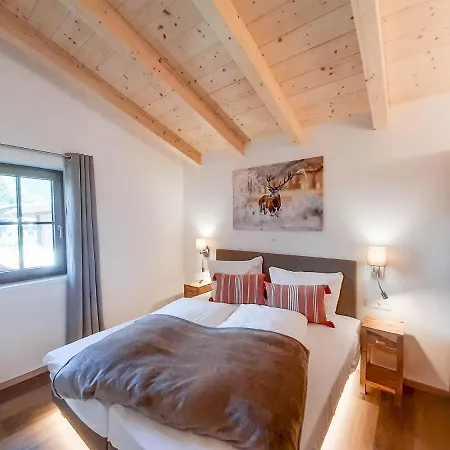 Hochalmbahnen 1-10 We2, Maislaufeldweg 1j Og * Rauris