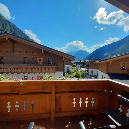 Hochalmbahnen 1-10 We2, Maislaufeldweg 1j Og Apartamento