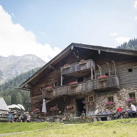 Hochalmbahnen 10w2, Holunder, Nahe Gondel Lejlighed